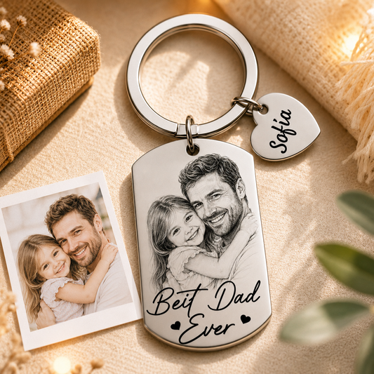 Silver photo sketch keychain with father-and-child portrait and name charm