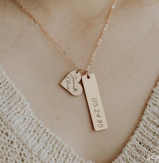 Collana personalizzata con cuore e scritta quadrata